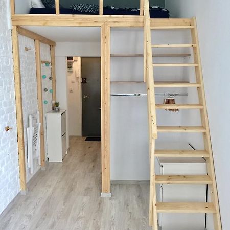 Apartament Zelazna Warschau Exterior foto